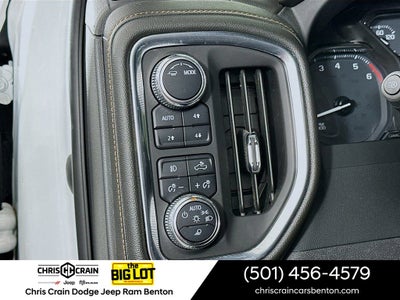 2022 GMC Sierra 1500 Limited 4WD Crew Cab Short Box AT4
