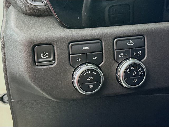 2022 GMC Sierra 1500 4WD Crew Cab Short Box Elevation