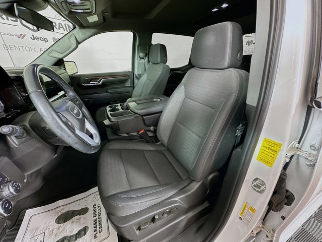 2024 GMC Sierra 1500 4WD Crew Cab Short Box Elevation with 3SB