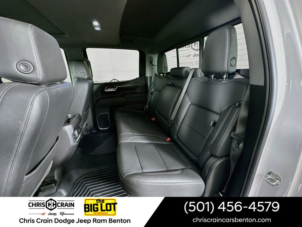 2025 GMC Sierra 1500 4WD Crew Cab Short Box SLT