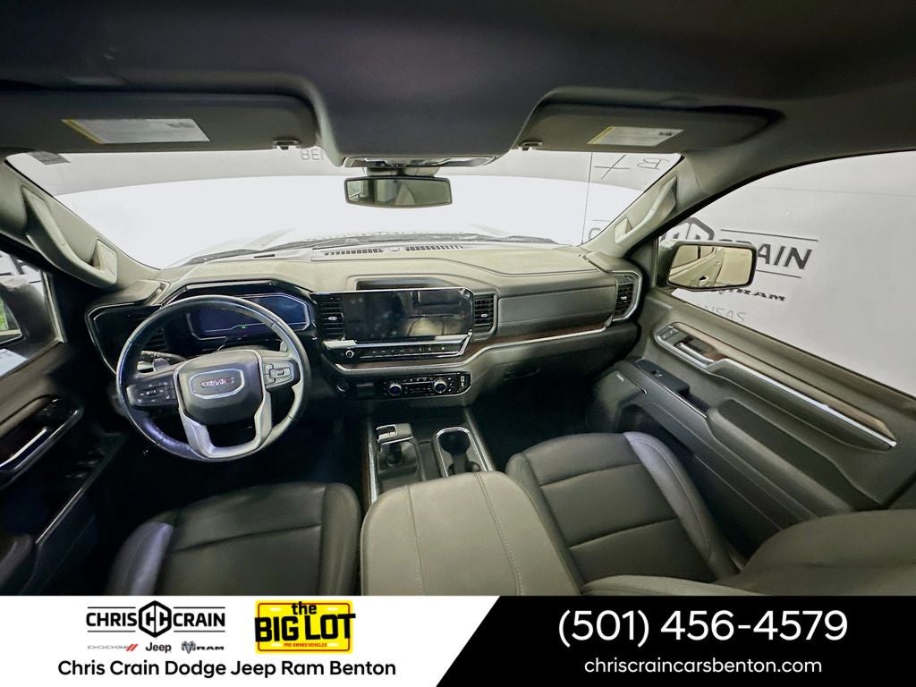 2024 GMC Sierra 1500 4WD Crew Cab Short Box SLT