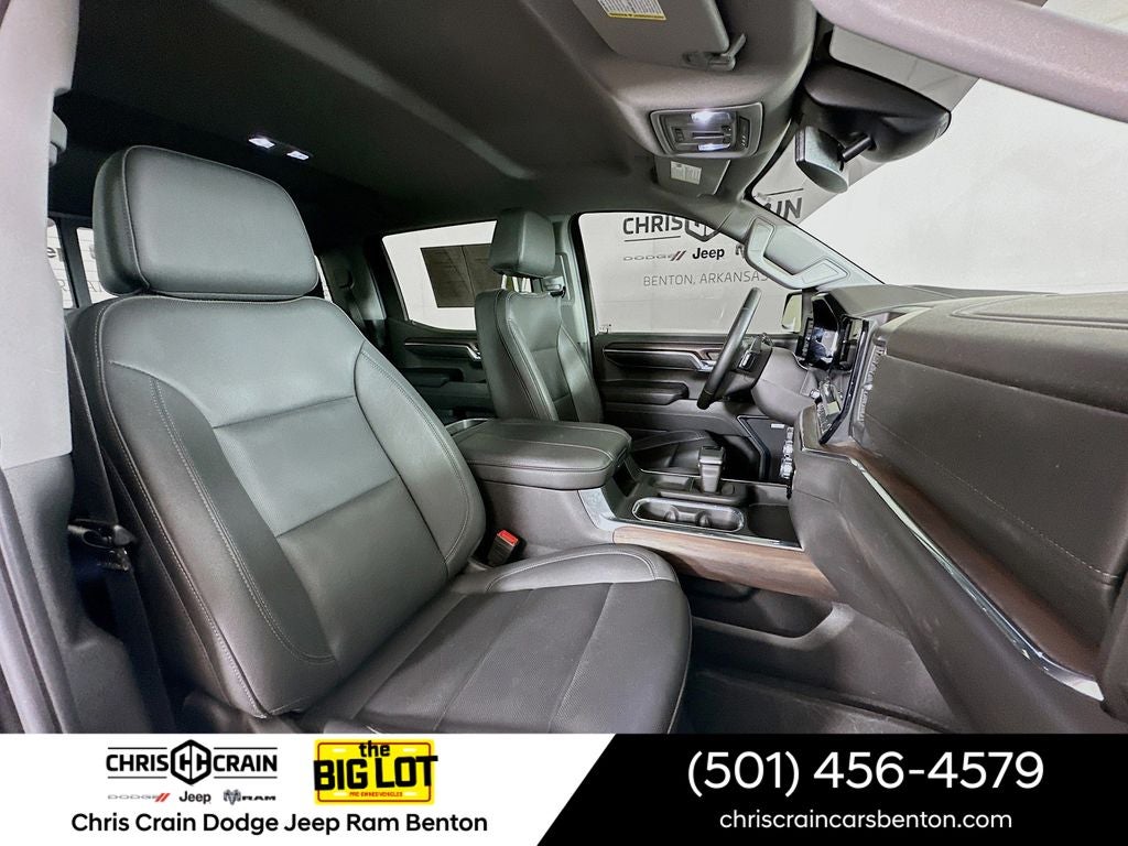2024 GMC Sierra 1500 4WD Crew Cab Short Box SLT