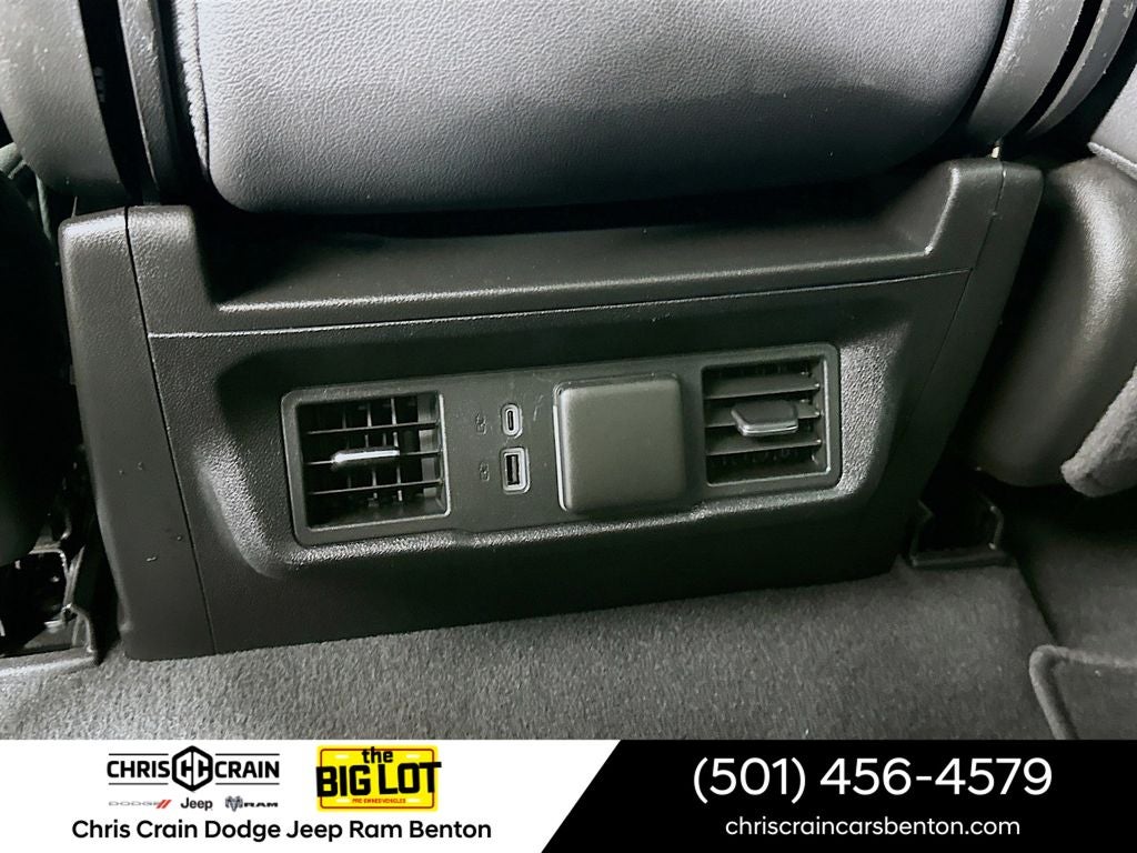 2024 GMC Sierra 1500 4WD Crew Cab Short Box SLT