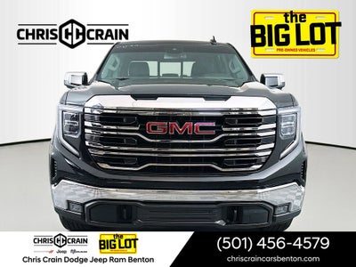 2022 GMC Sierra 1500 4WD Crew Cab Short Box SLT