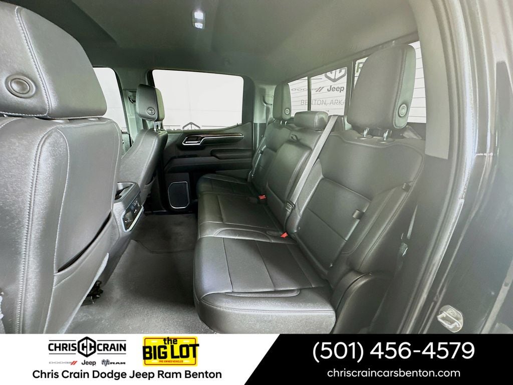 2022 GMC Sierra 1500 4WD Crew Cab Short Box SLT