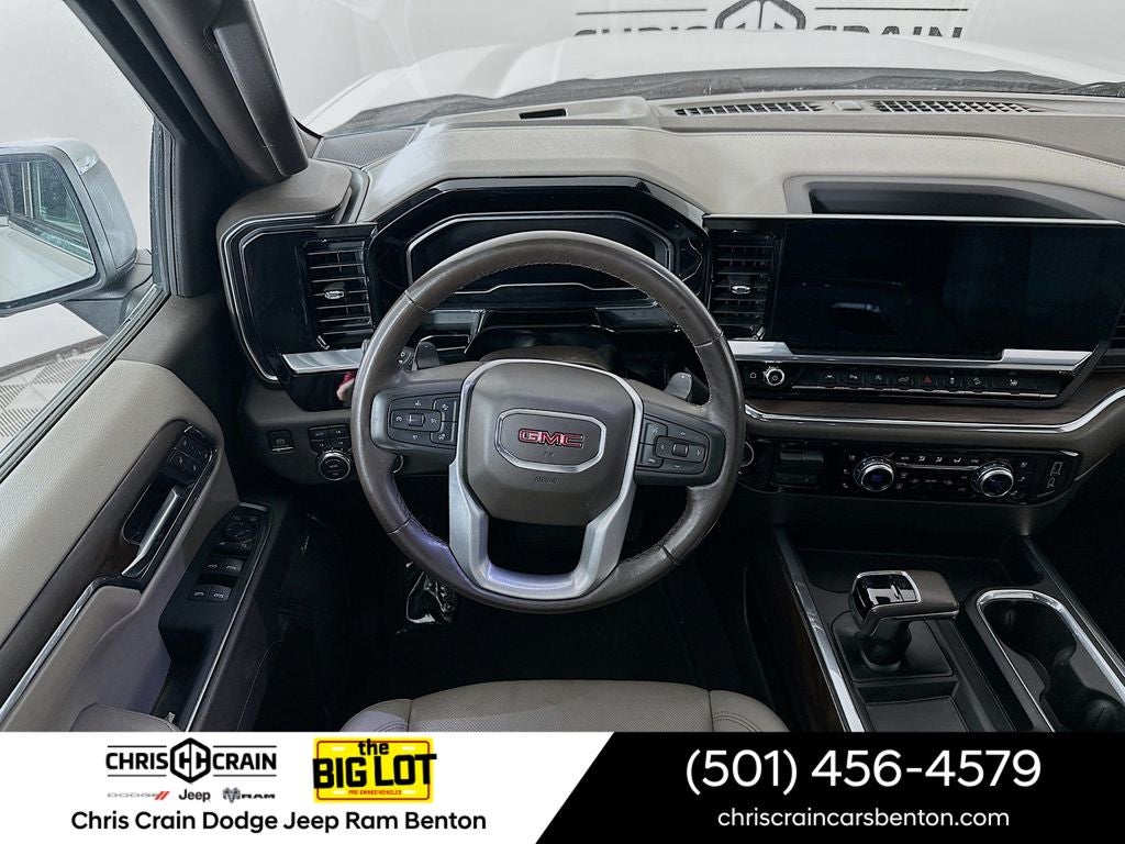 2022 GMC Sierra 1500 4WD Crew Cab Short Box SLT