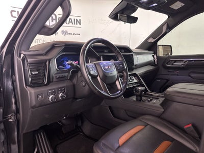 2023 GMC Sierra 1500 4WD Crew Cab Short Box AT4