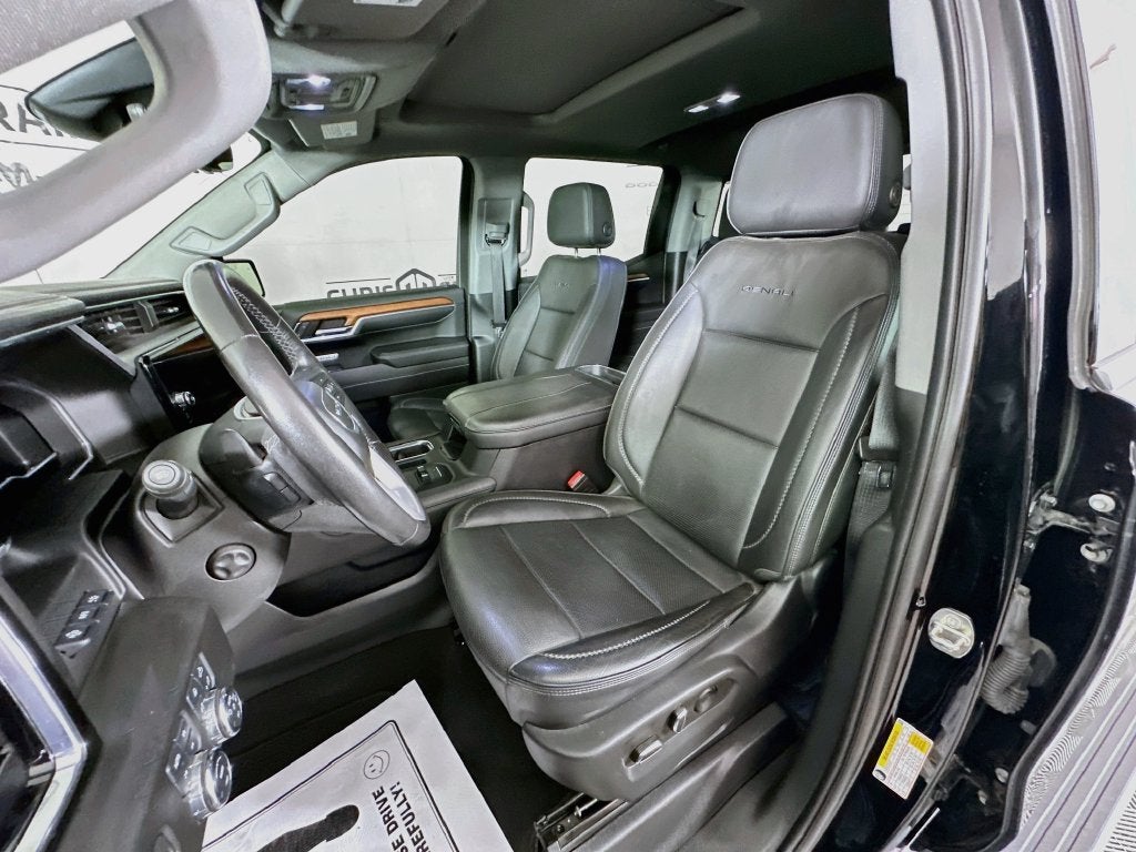 2023 GMC Sierra 1500 4WD Crew Cab Short Box Denali