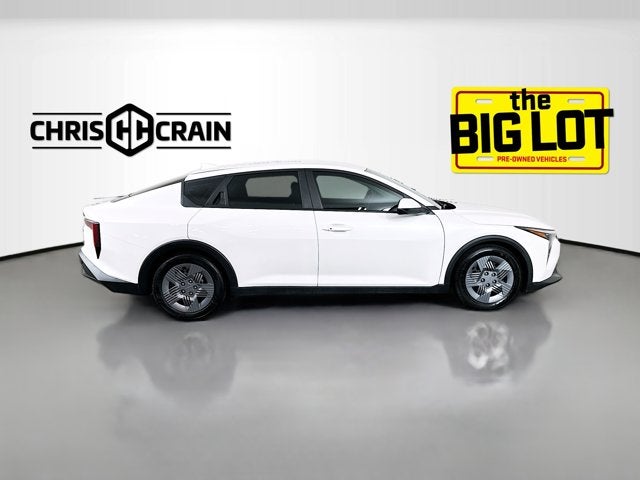 2025 Kia K4 LX