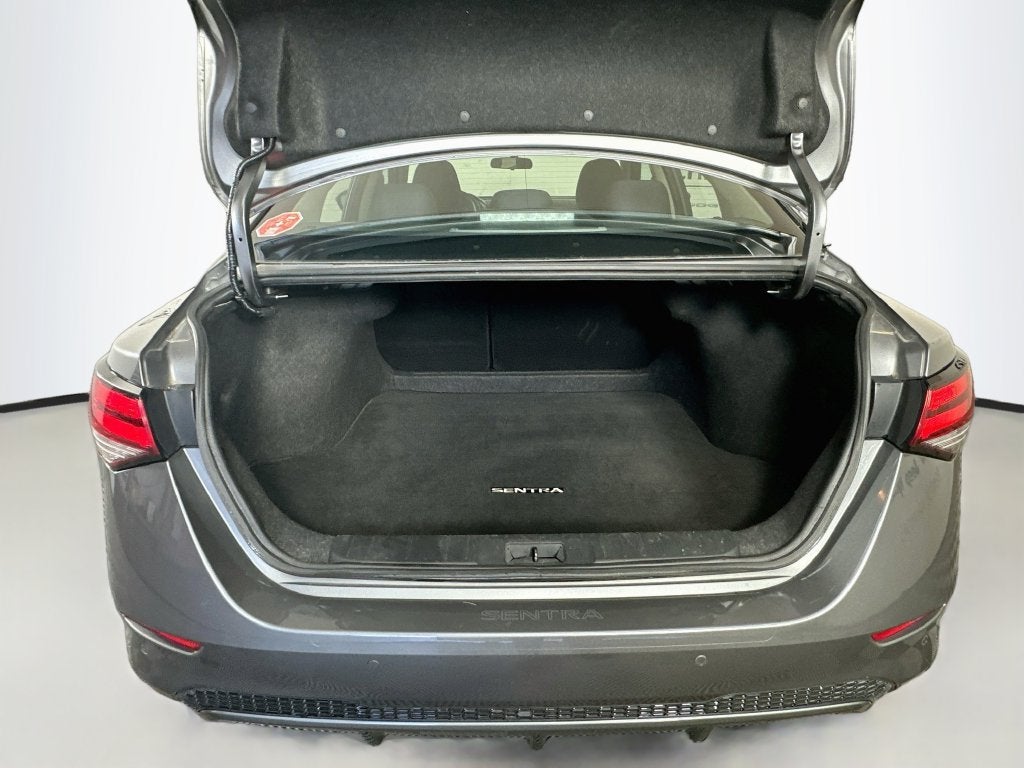 2024 Nissan Sentra SV Xtronic CVT