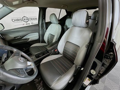 2024 Nissan Kicks SR Xtronic CVT