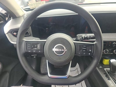 2025 Nissan Kicks SV FWD