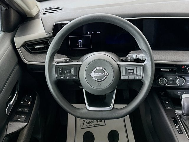 2025 Nissan Kicks SV FWD