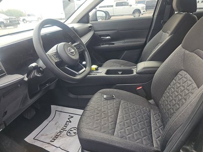 2025 Nissan Kicks SV FWD