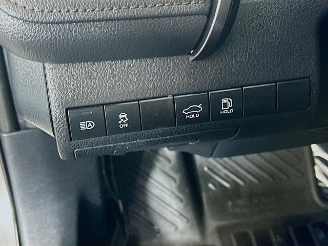 2020 Toyota Camry LE AWD