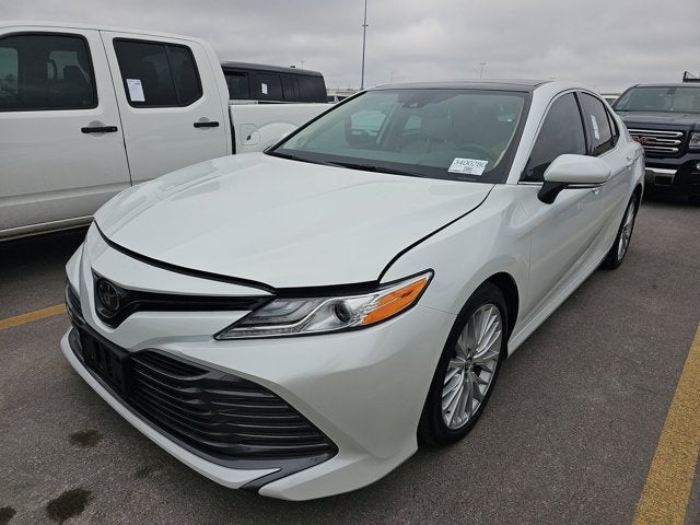 2020 Toyota Camry XLE V6