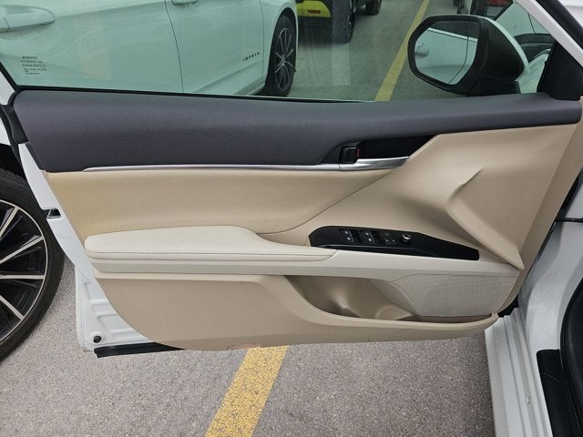 2020 Toyota Camry XLE V6