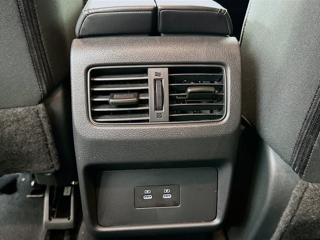 2025 Nissan Rogue SV FWD
