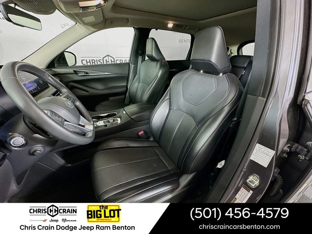 2024 INFINITI QX60 LUXE