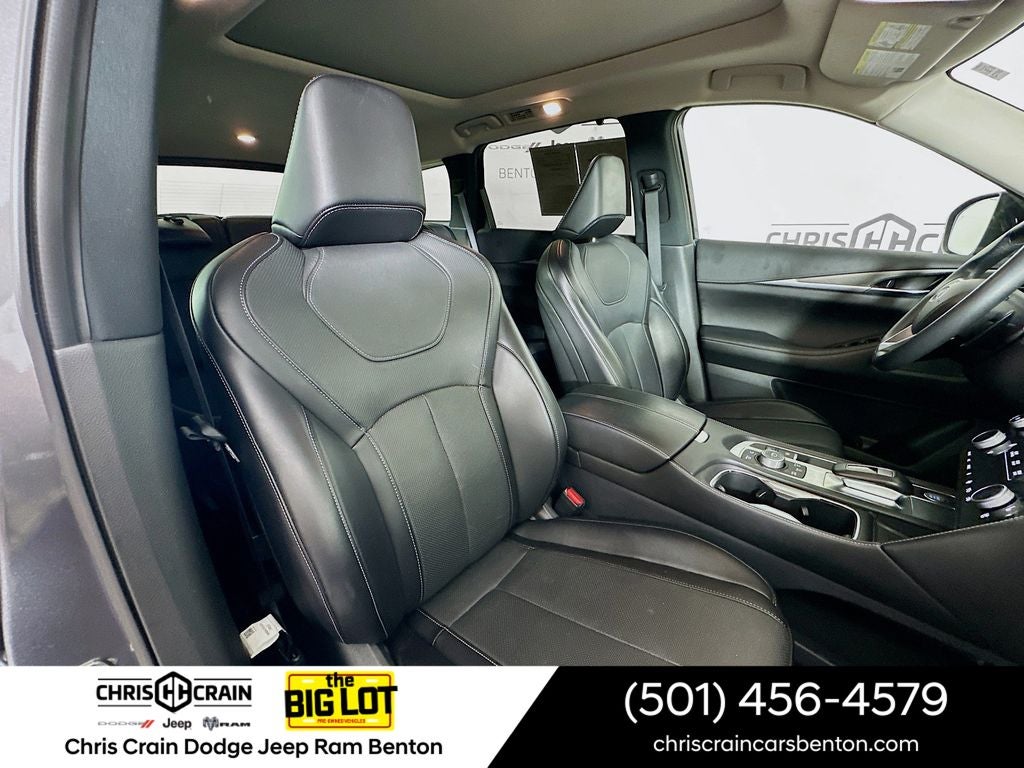 2024 INFINITI QX60 LUXE