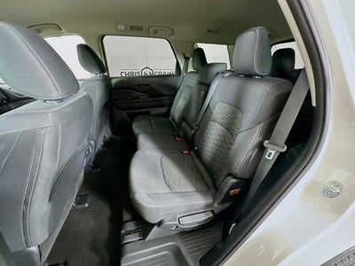 2025 Nissan Pathfinder SV FWD