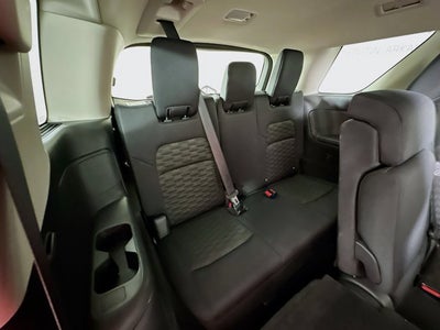 2025 Nissan Pathfinder SV FWD