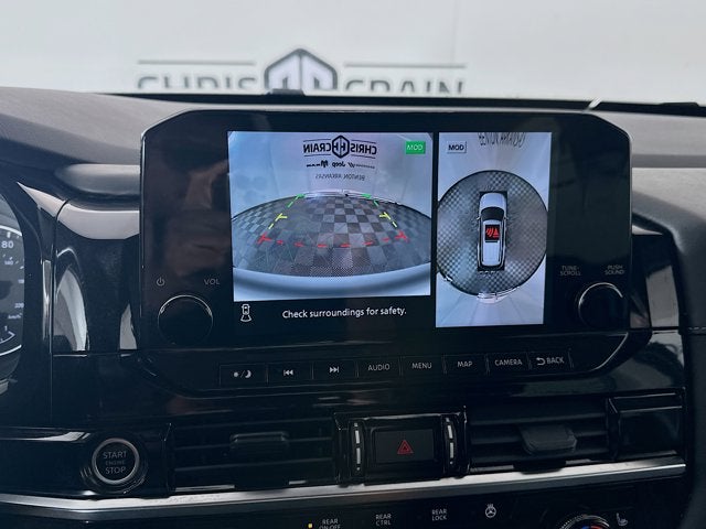 2023 Nissan Pathfinder SL FWD