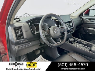 2024 Nissan Pathfinder SL FWD