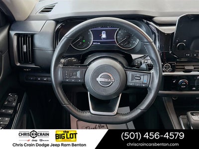 2024 Nissan Pathfinder SL FWD