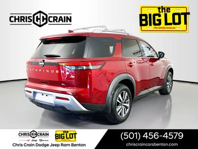 2024 Nissan Pathfinder SL FWD