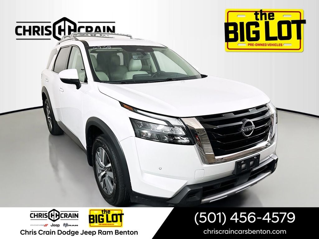2025 Nissan Pathfinder SL 4WD
