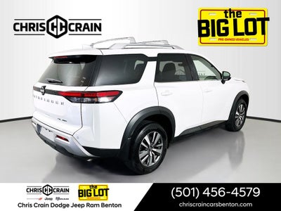 2025 Nissan Pathfinder SL 4WD