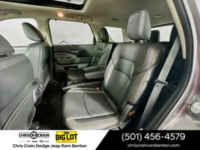 2024 Nissan Pathfinder SL 4WD