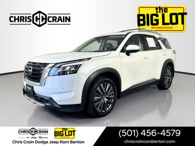 2023 Nissan Pathfinder SL 4WD