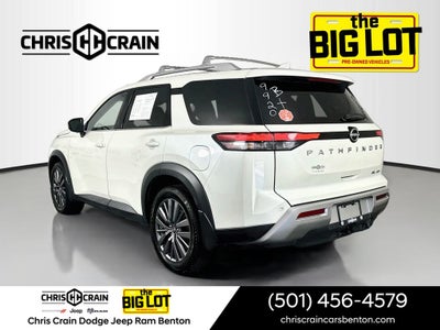 2023 Nissan Pathfinder SL 4WD