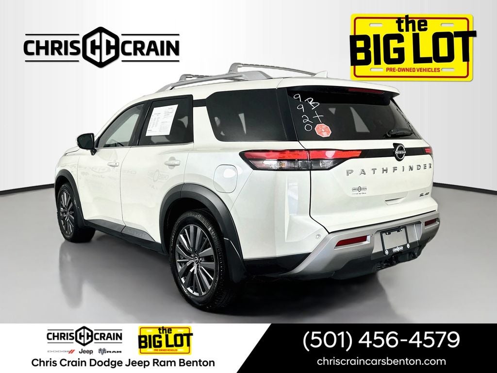 2023 Nissan Pathfinder SL 4WD