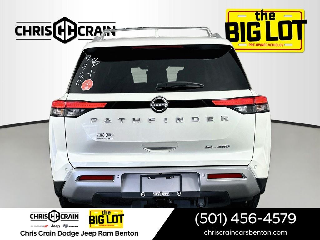 2023 Nissan Pathfinder SL 4WD