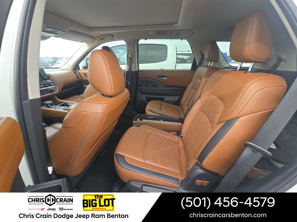 2023 Nissan Pathfinder Platinum
