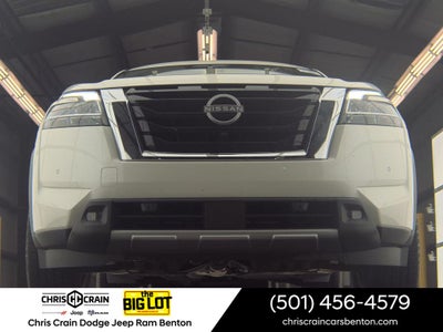 2023 Nissan Pathfinder Platinum