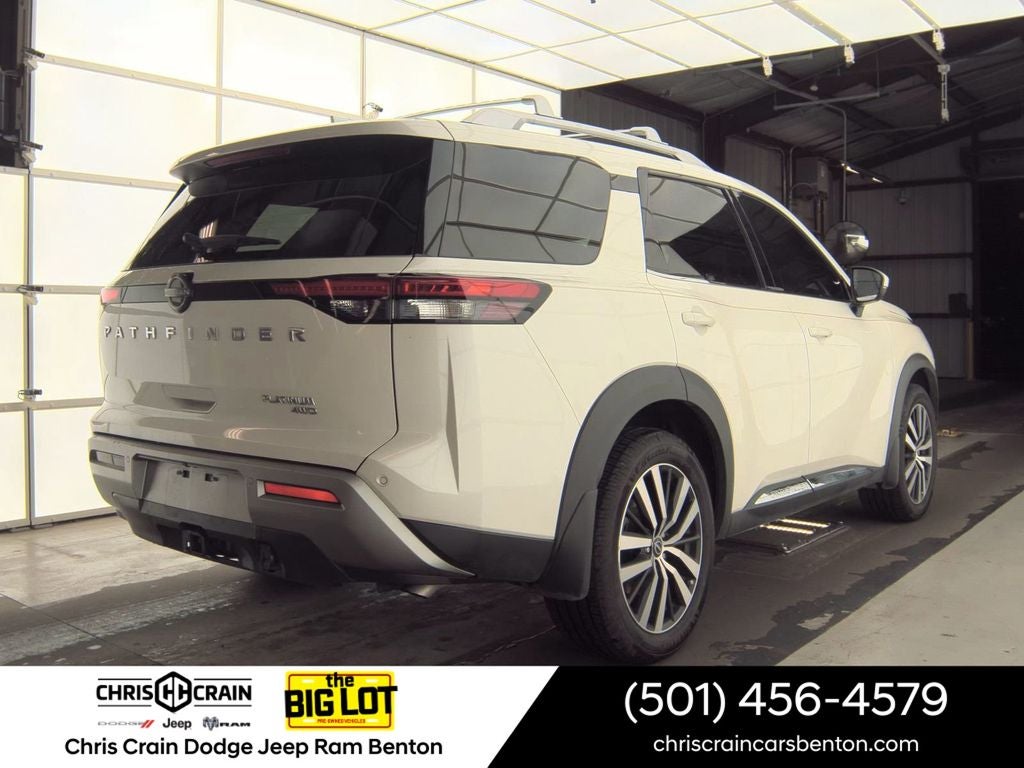 2023 Nissan Pathfinder Platinum