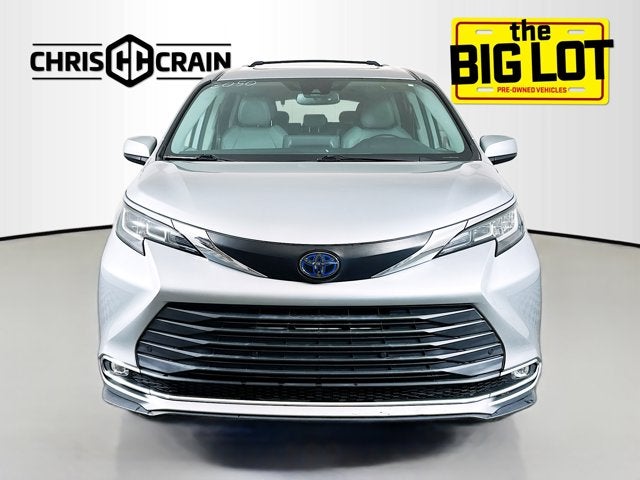 2021 Toyota Sienna XLE