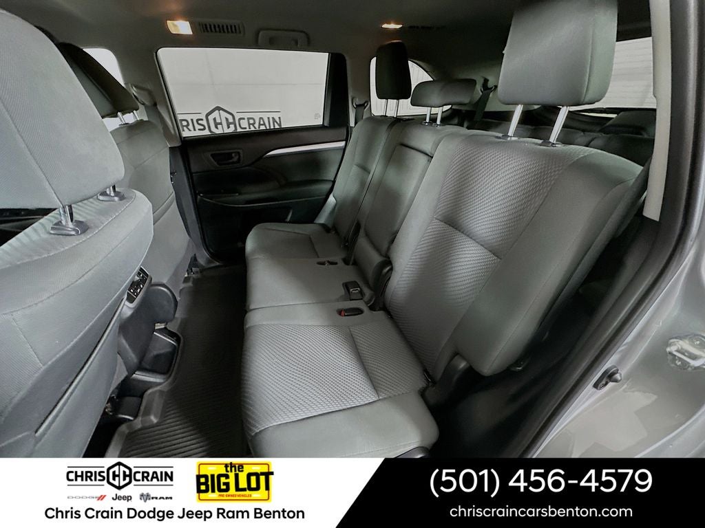 2019 Toyota Highlander LE