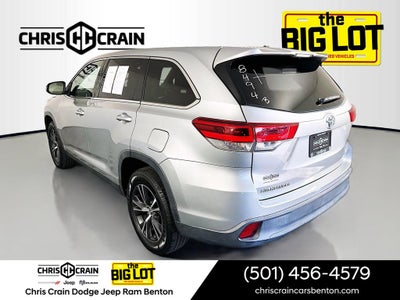 2019 Toyota Highlander LE