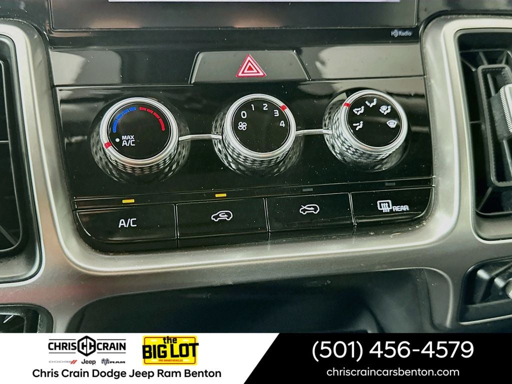 2022 Kia Sorento LX