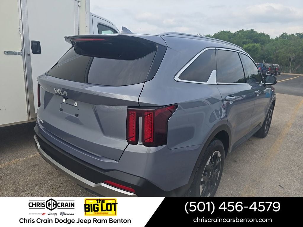 2025 Kia Sorento S