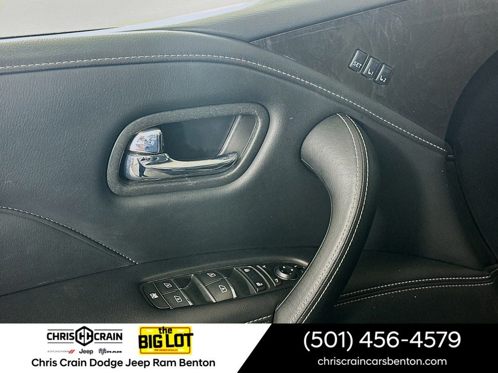 2024 INFINITI QX80 LUXE AWD