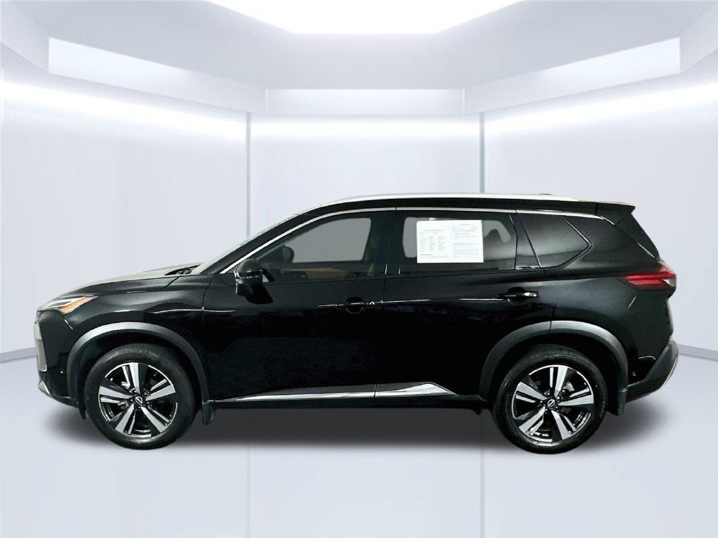 2023 Nissan Rogue Platinum FWD