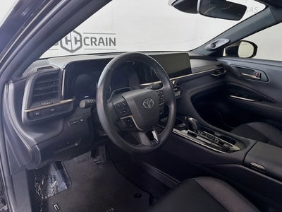 2024 Toyota Crown Platinum