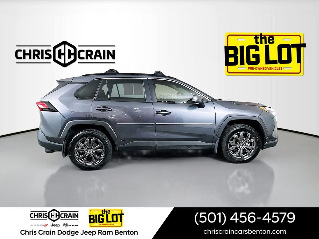 2025 Toyota RAV4 Hybrid XLE Premium