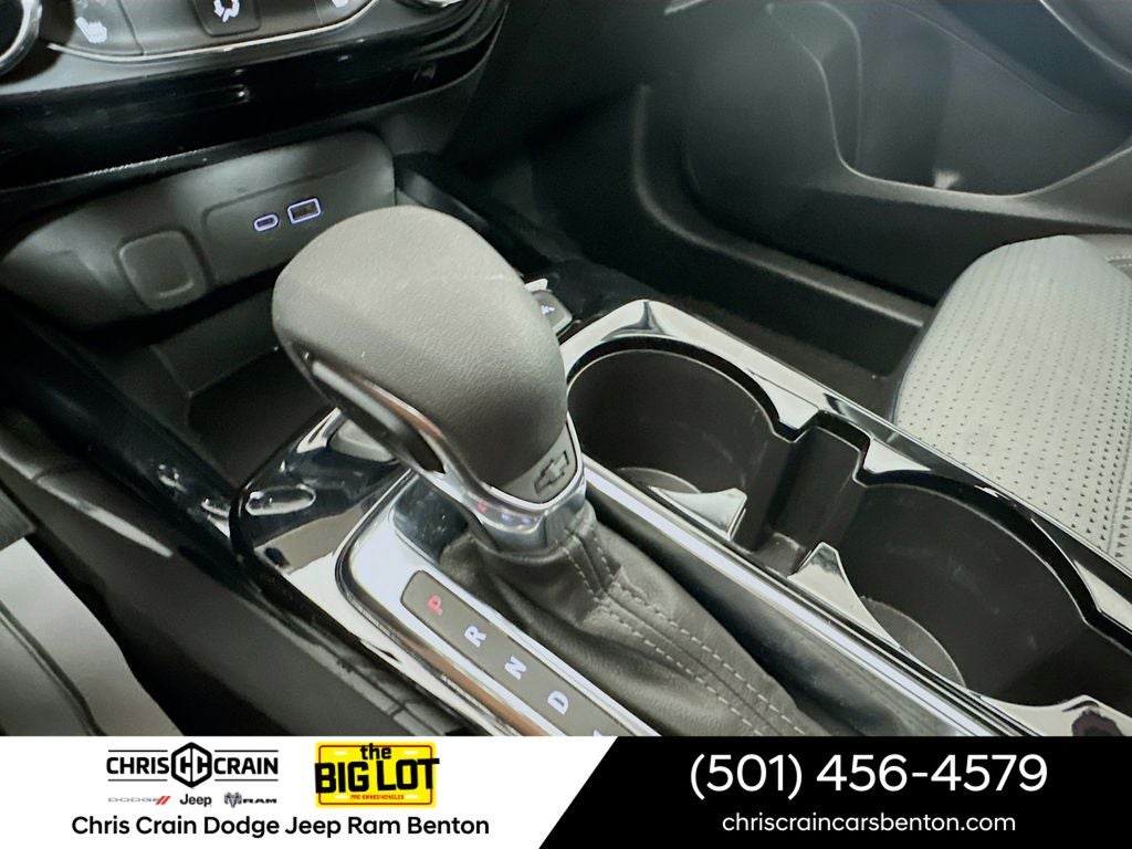 2025 Chevrolet Trax FWD LT